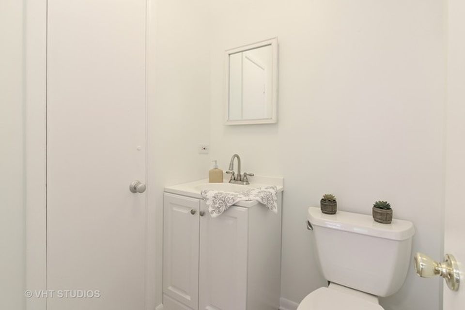 774 Green Bay Road Winnetka, IL 60093 - Photo 11 of 25 Gallery Image 11