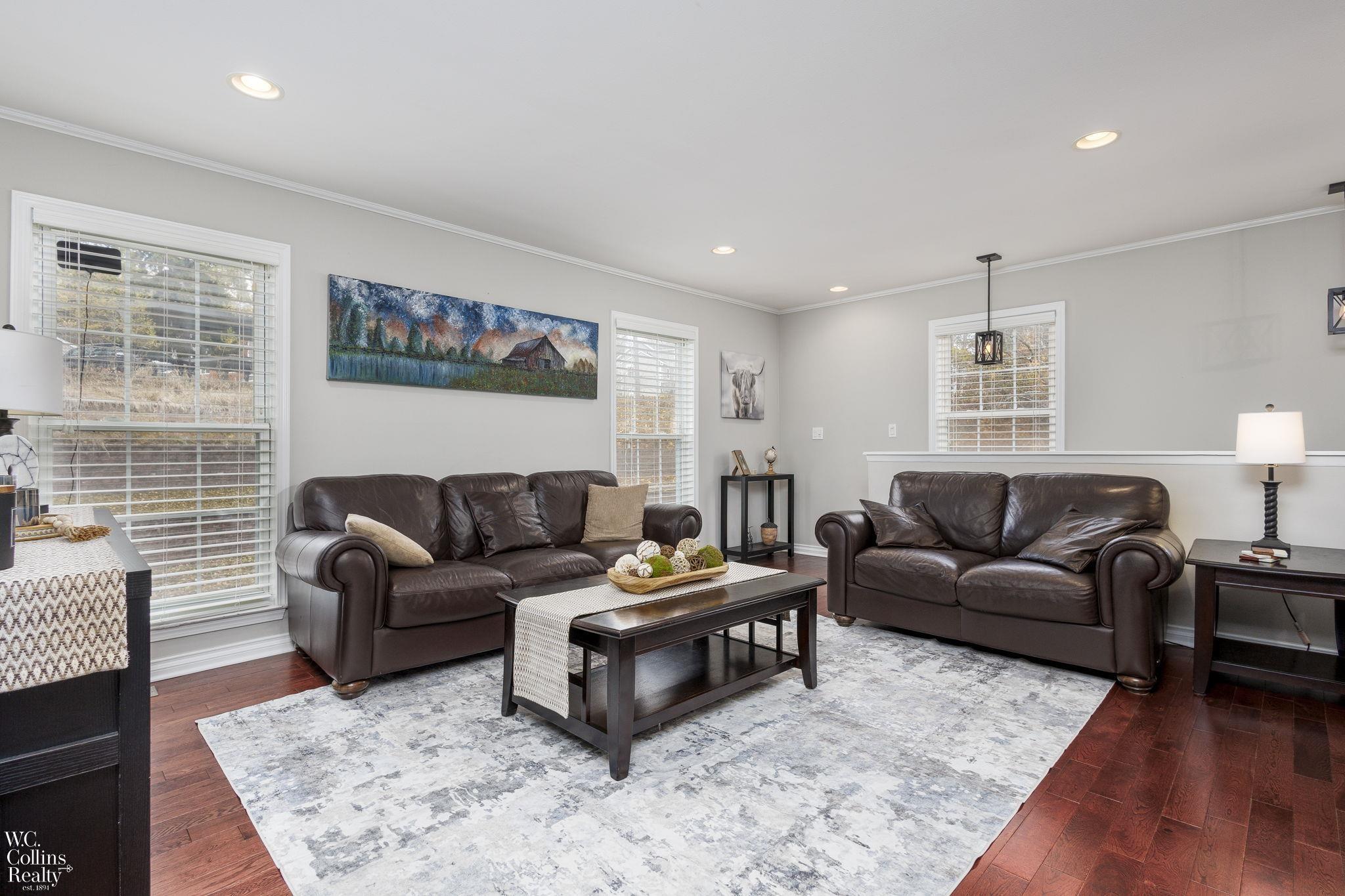 276 1st Street Rochester, MI 48307 - Photo 5 of 21 Gallery Image 5