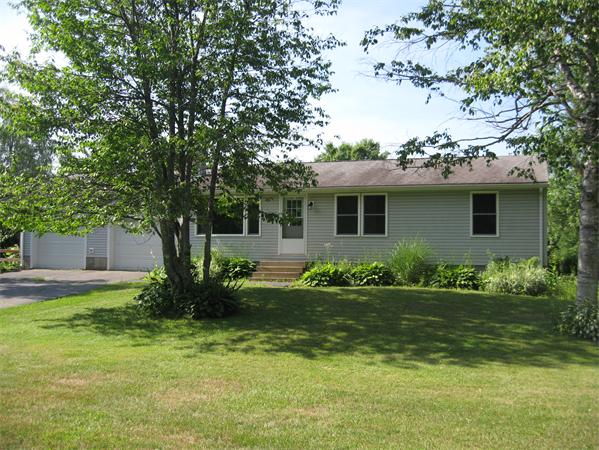 298 Cold Spring Road Belchertown, MA 01007 - Photo 2 of 30 Gallery Image 2