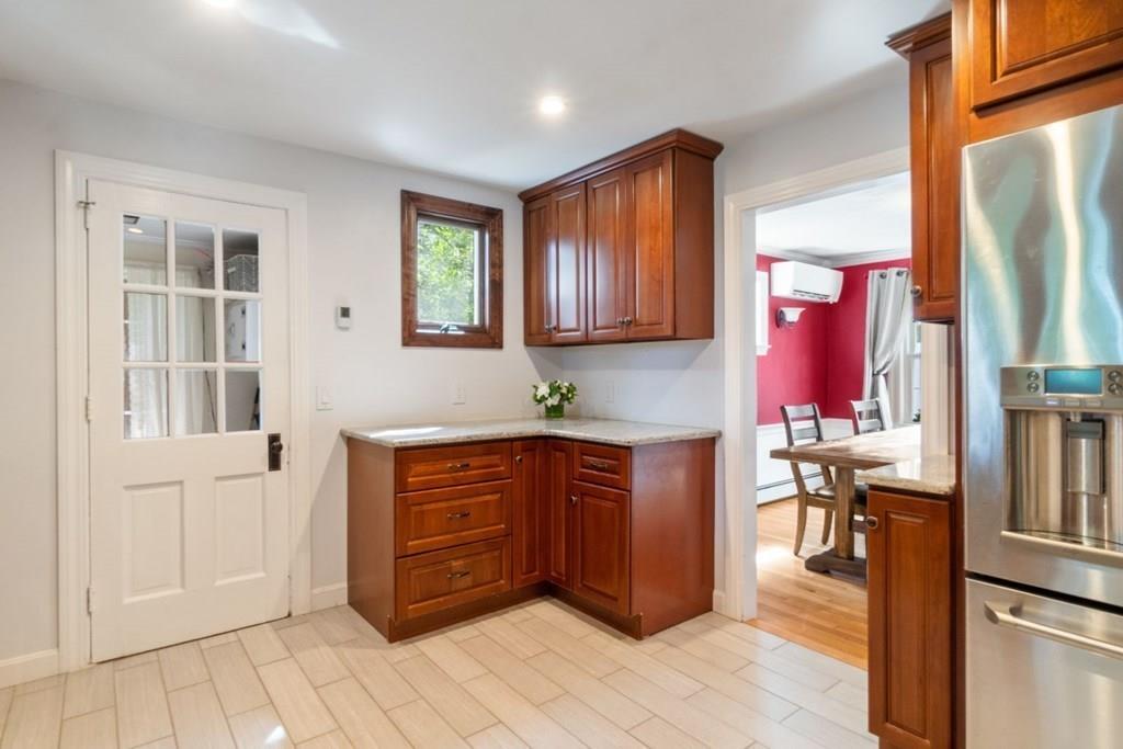 32 Pine Ridge Road Wellesley, MA 02481 - Photo 10 of 23