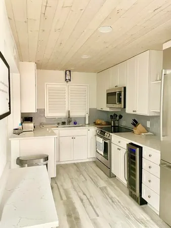 $14,000 | 420 Celestial Way, Unit 202, Juno Beach, FL 33408