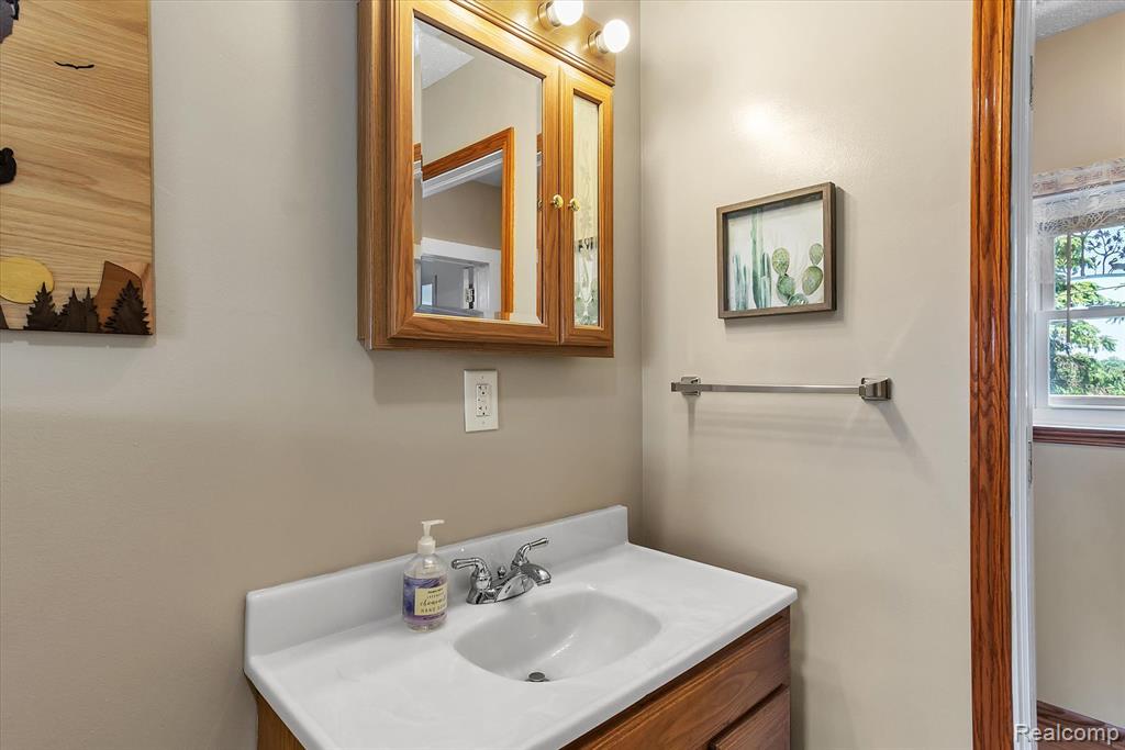 11666 Wabash Road Milan, MI 48160 - Photo 31 of 43