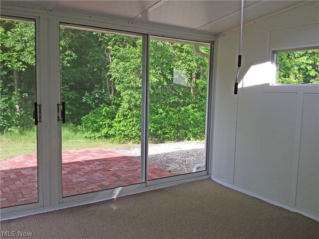 39650 Aurora Road Solon, OH 44139 - Photo 9 of 27 Sun room