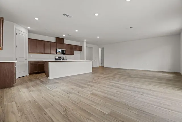 $724,990 | 496 Gavi Lane, Manteca, CA 95337