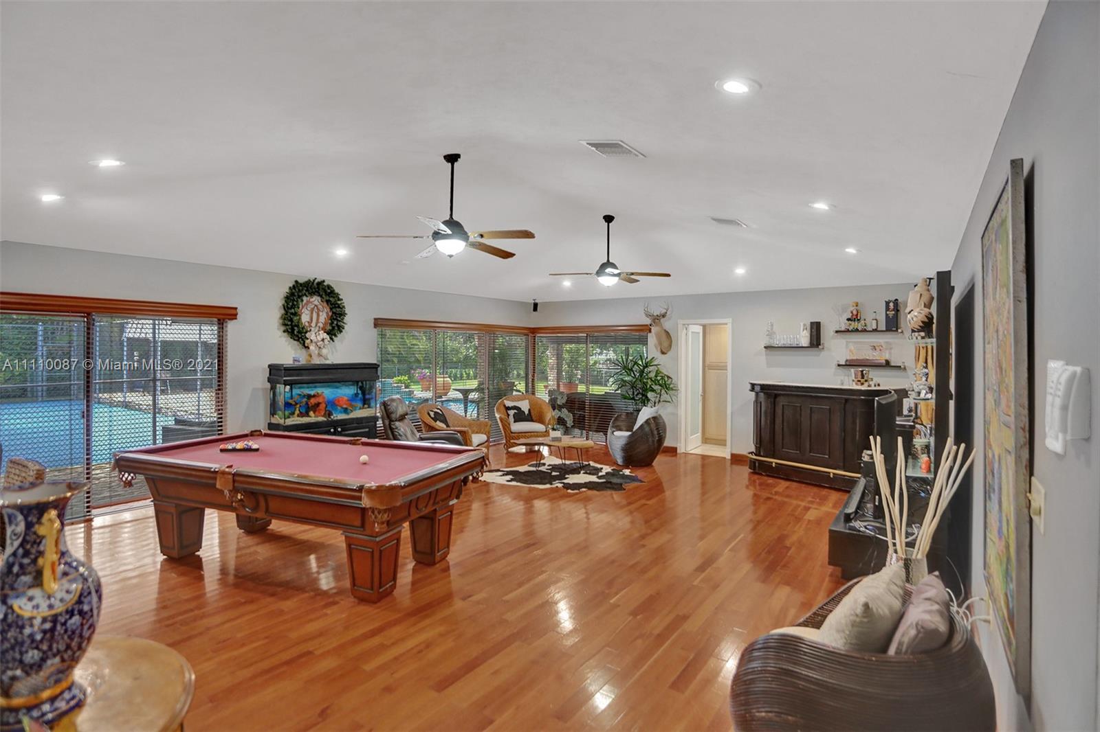 10500 Southwest 87th Court Miami, FL 33176 - Photo 15 of 61