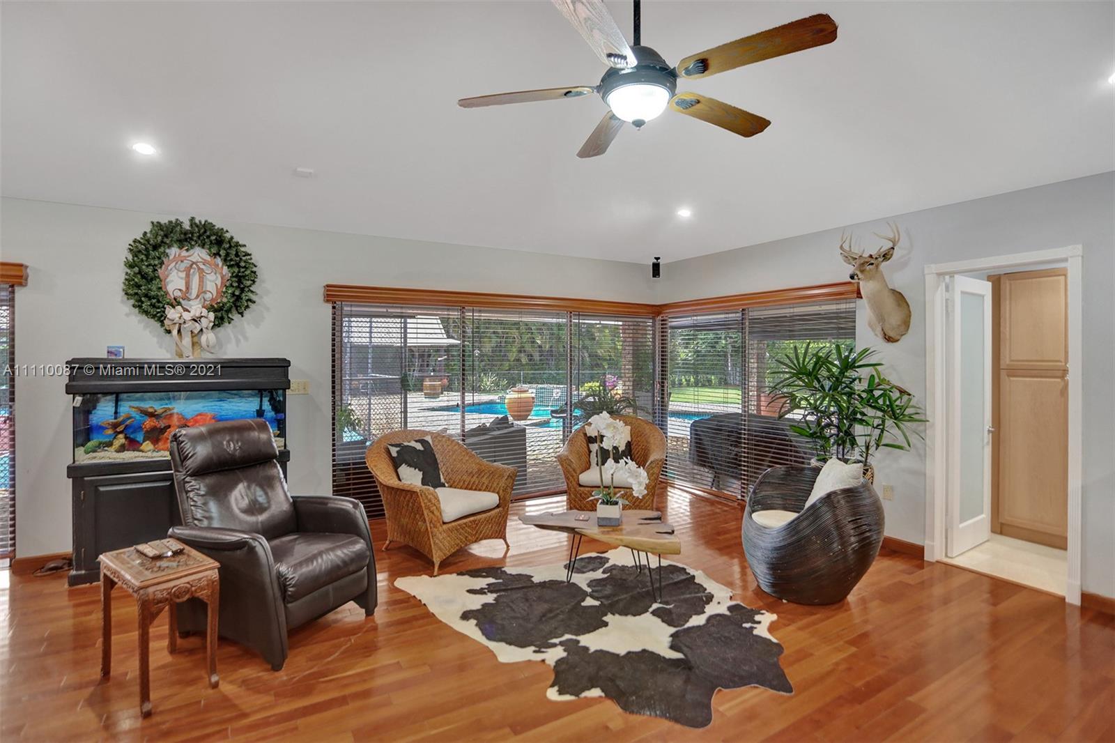 10500 Southwest 87th Court Miami, FL 33176 - Photo 19 of 61