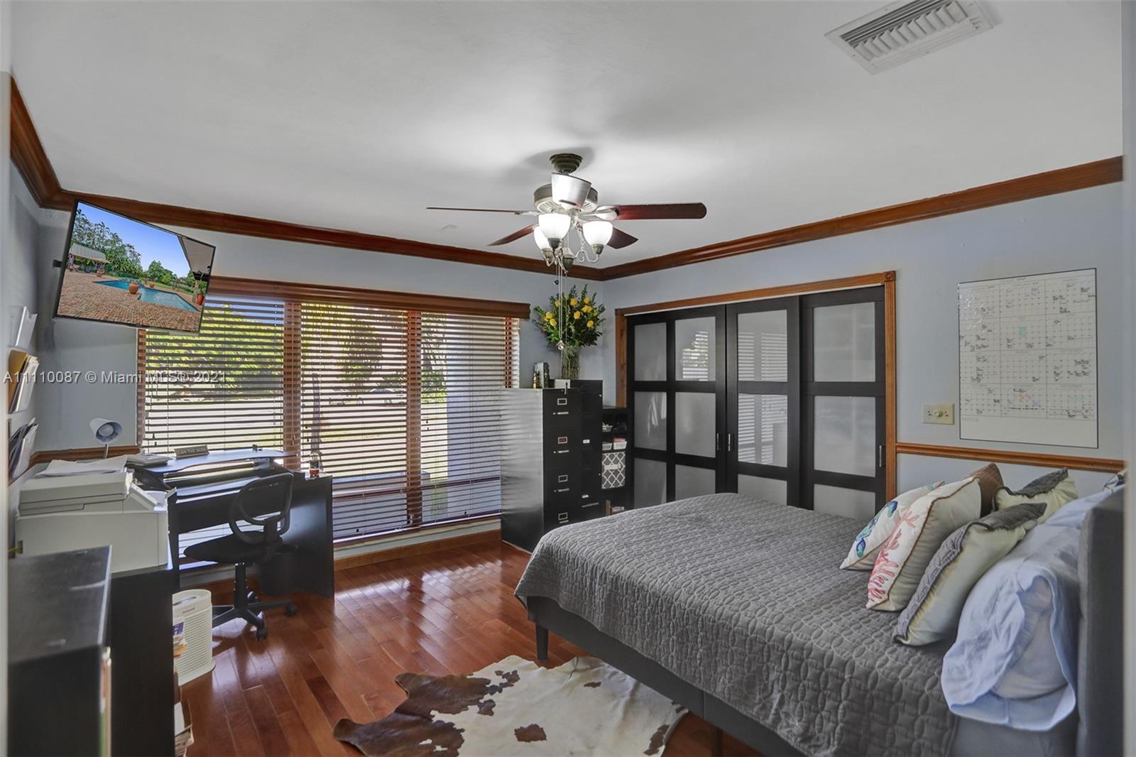 10500 Southwest 87th Court Miami, FL 33176 - Photo 35 of 61