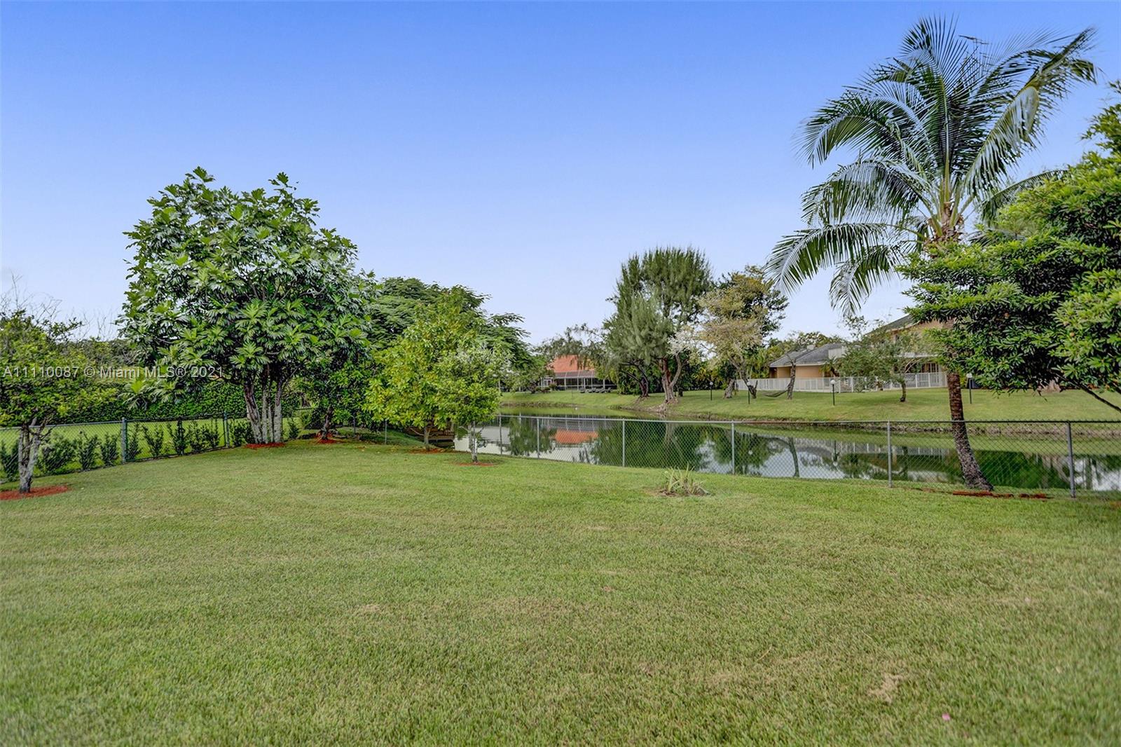 10500 Southwest 87th Court Miami, FL 33176 - Photo 51 of 61