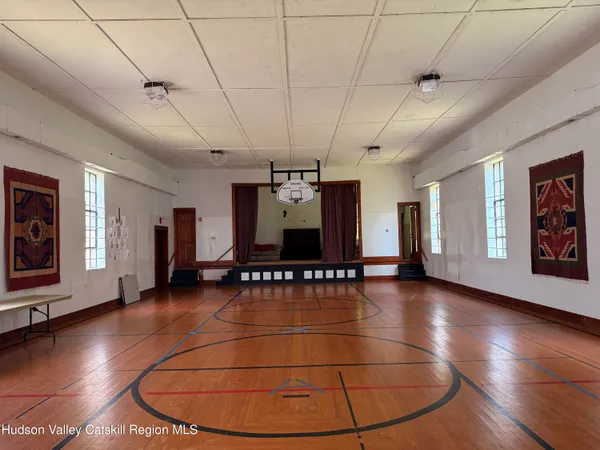 $845,000 | 1928 Highway 44, Modena, NY 12548