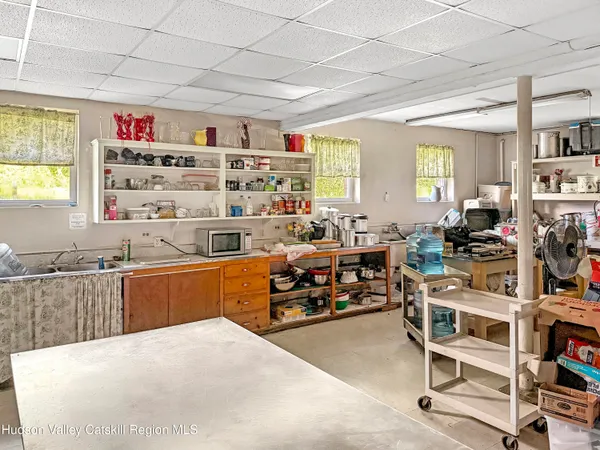 $845,000 | 1928 Highway 44, Modena, NY 12548