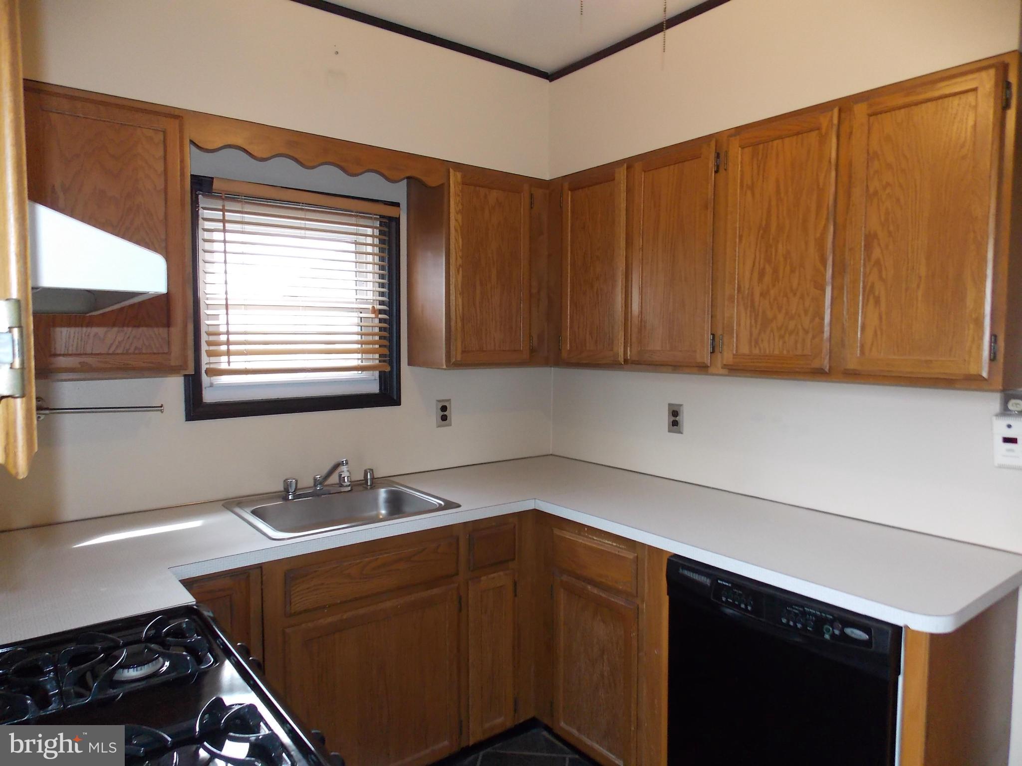 2620 Wycliffe Road Baltimore, MD 21234 - Photo 22 of 30 Kitchen