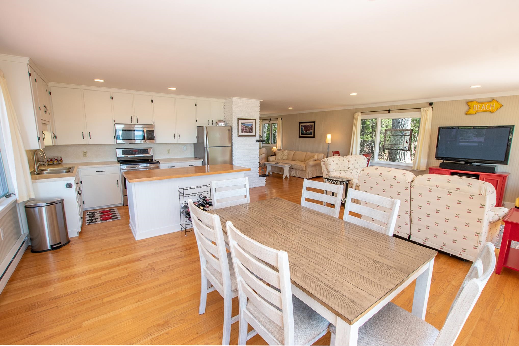 3784 South Lee Point Road Suttons Bay, MI 49682 - Photo 23 of 65