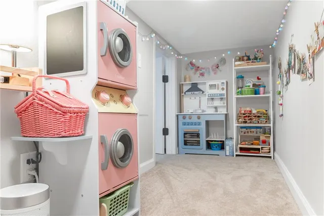 $515,000 | 506 East 122nd Street, Kansas City, MO 64145