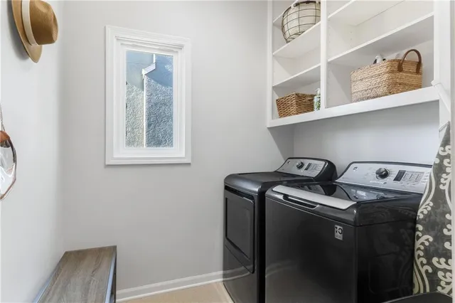 $515,000 | 506 East 122nd Street, Kansas City, MO 64145