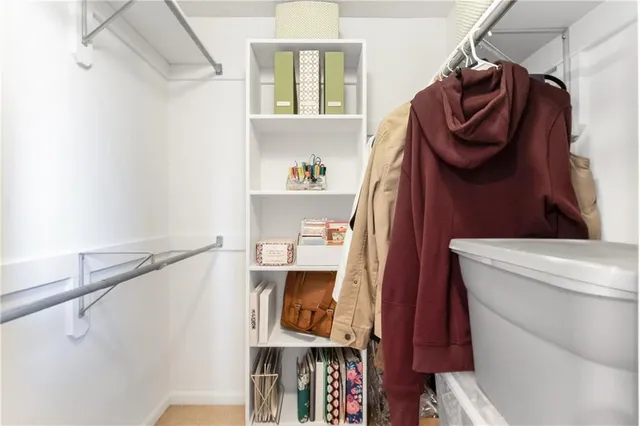 $515,000 | 506 East 122nd Street, Kansas City, MO 64145