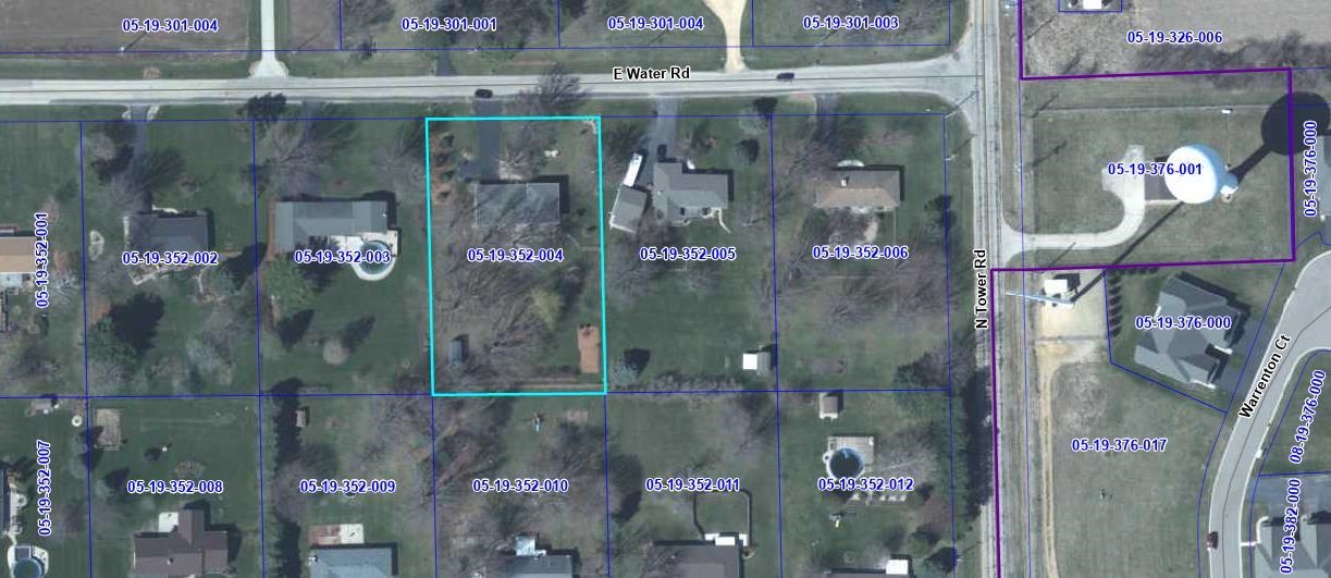 3075 East Water Road Byron, IL 61010 - Photo 46 of 46 a bathroom with a glass shower door and a mirror