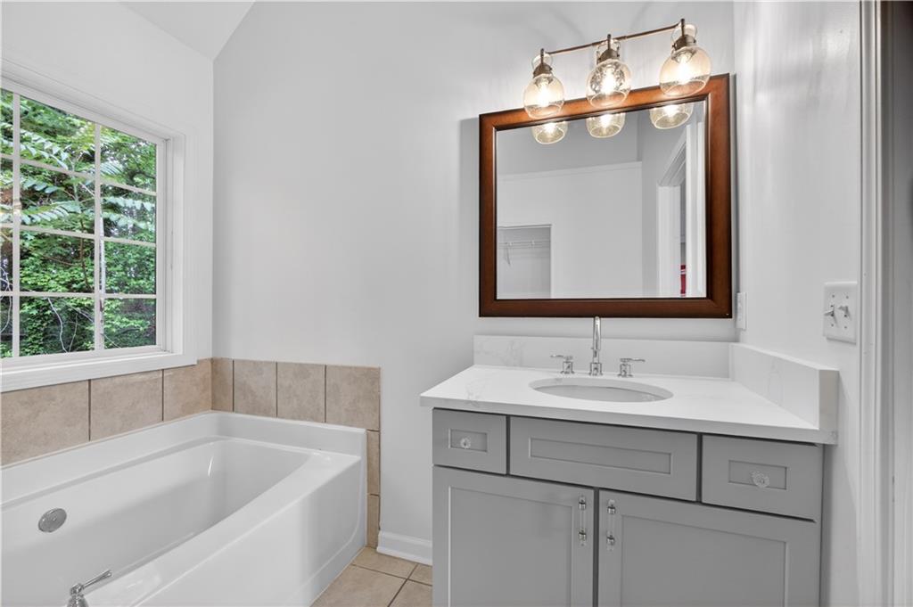 3860 Old Gordon Road Northwest Atlanta, GA 30336 - Photo 12 of 24
