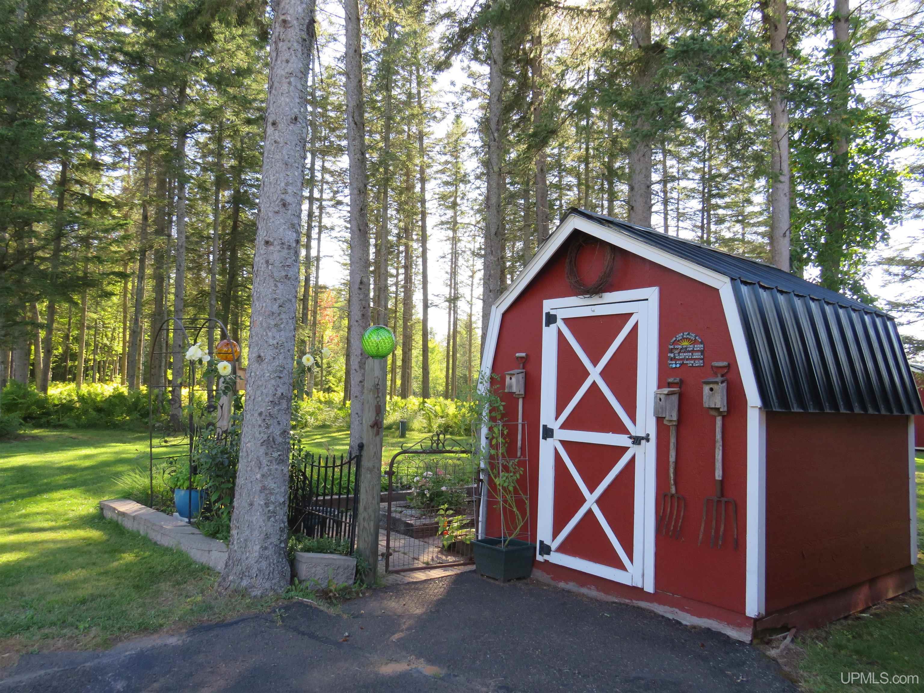 35837 L P Walsh Road Ontonagon, MI 49953 - Photo 64 of 96