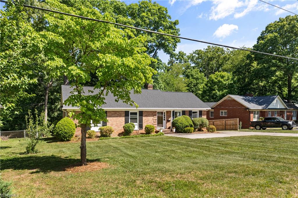 3261 Polo Road Northwest Winston-Salem, NC 27106 - Photo 4 of 36