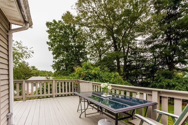 34 Barbara Road Taunton, MA 02780 - Photo 9 of 23 Gallery Image 9
