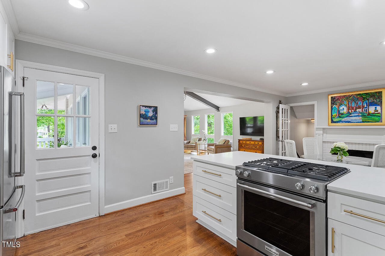 3700 Corbin Street Raleigh, NC 27612 - Photo 14 of 35 3700 Corbin Street_15
