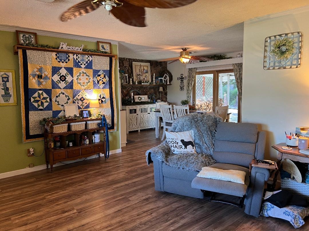22031 Fern Avenue Red Bluff, CA 96080 - Photo 4 of 26