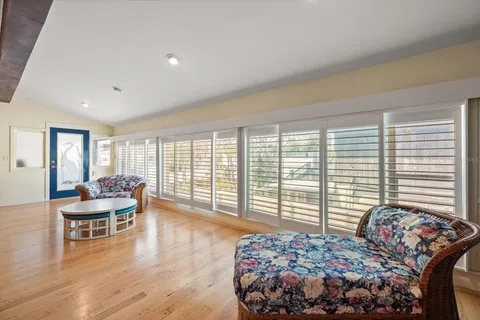 $1,500,000 | 40 77th Avenue, Treasure Island, FL 33706