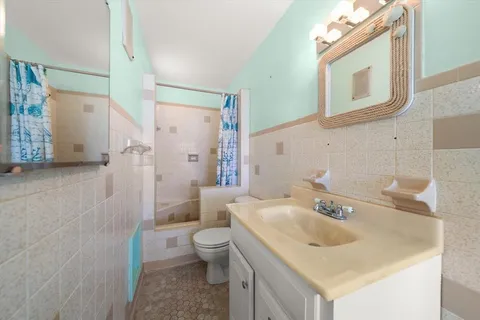 $1,500,000 | 40 77th Avenue, Treasure Island, FL 33706