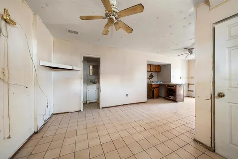 $1,500,000 | 40 77th Avenue, Treasure Island, FL 33706