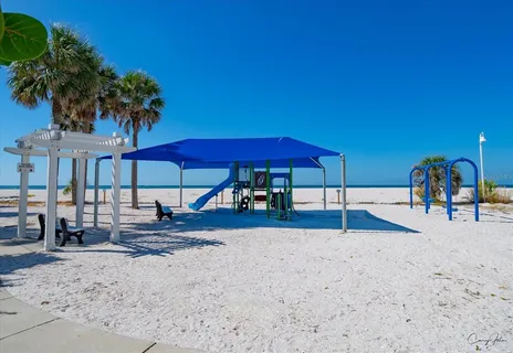 $1,500,000 | 40 77th Avenue, Treasure Island, FL 33706