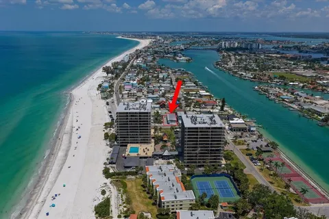 $1,500,000 | 40 77th Avenue, Treasure Island, FL 33706