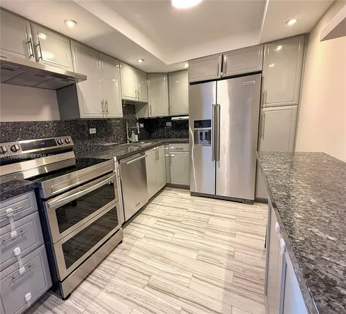 $2,800 | 20355 Northeast 34th Court, Unit 1921, Aventura, FL 33180