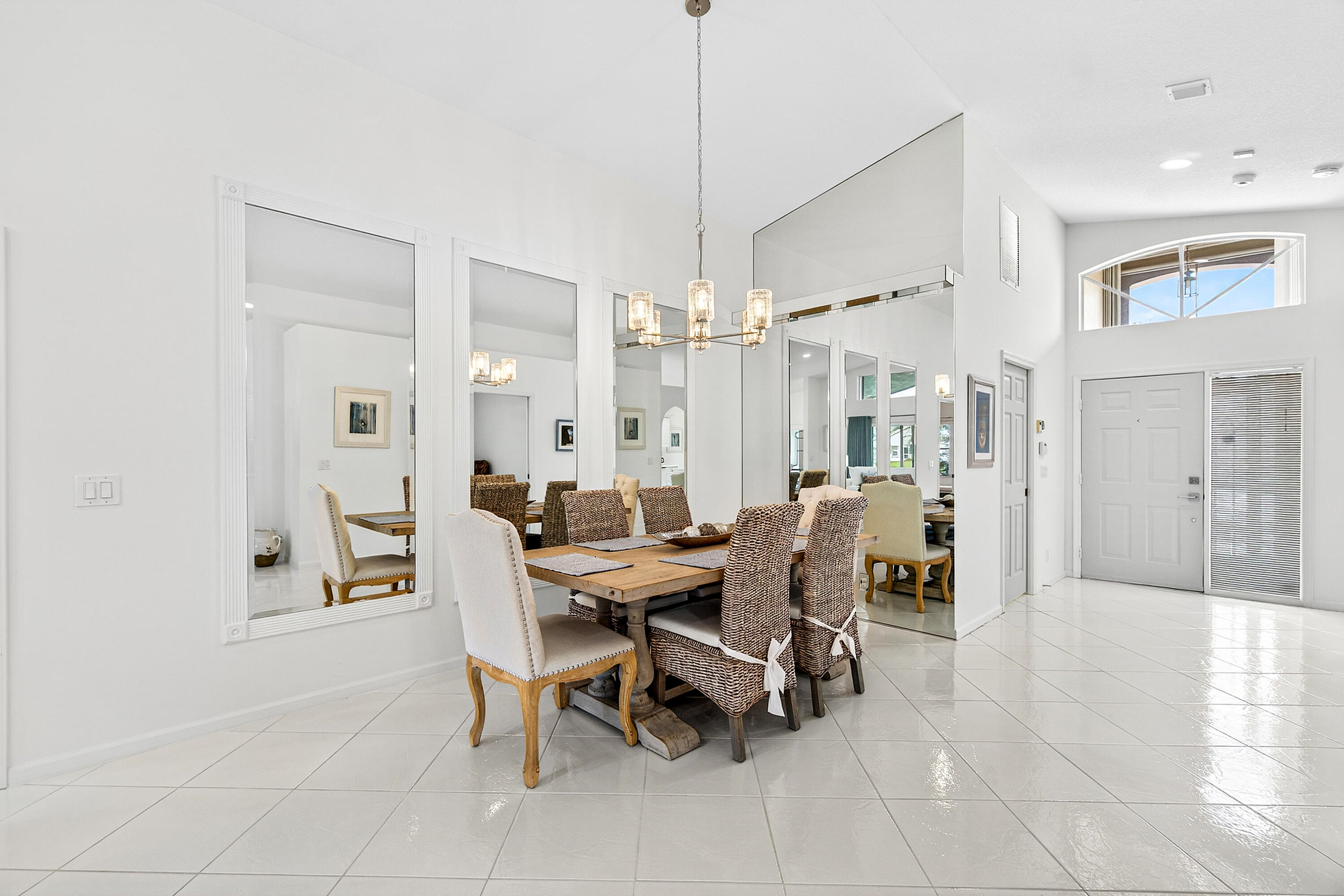 6594 Sun River Road Boynton Beach, FL 33437 - Photo 5 of 37 Dining Room