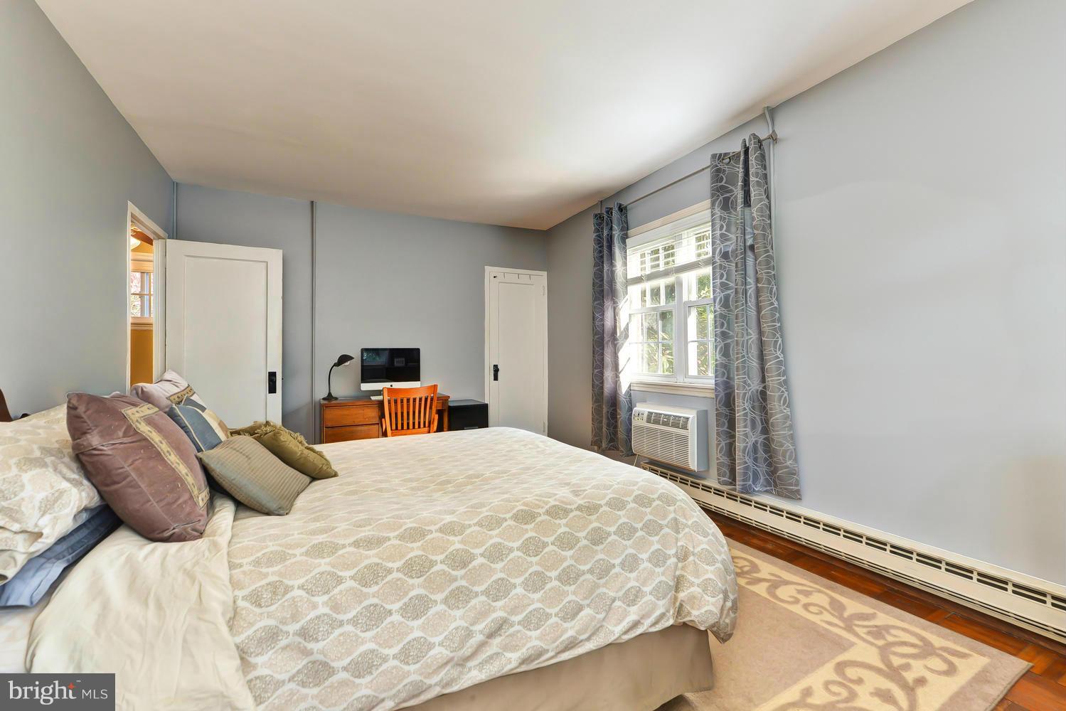 3226 Gunston Road, Unit 720 Alexandria, VA 22302 - Photo 10 of 24 Bedroom (Master)
