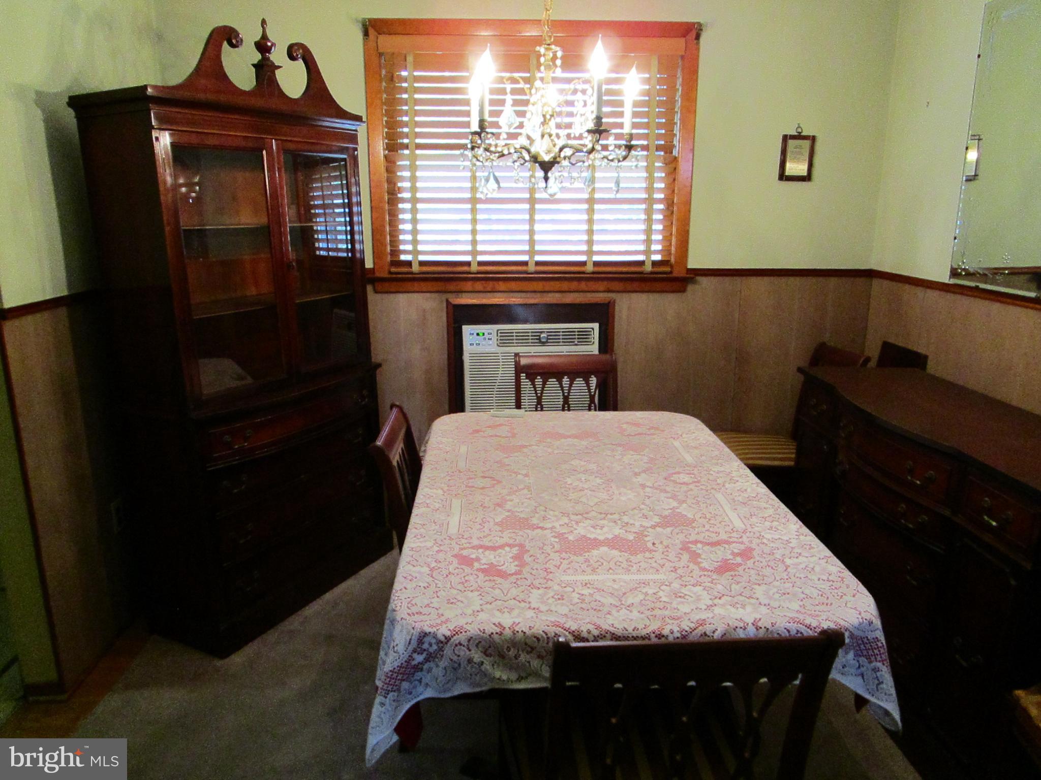 15 Saranac Road Hamilton, NJ 08619 - Photo 8 of 24 Spacious Dining Room