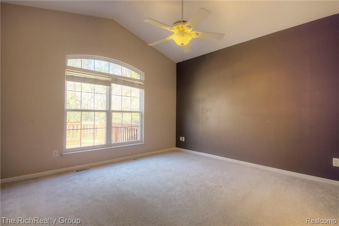 560 Cherry Grove Road Canton, MI 48188 - Photo 45 of 69 45_fb30.jpg