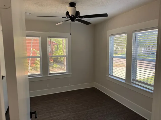 $1,650 | 917 Anna Street, Denton, TX 76201