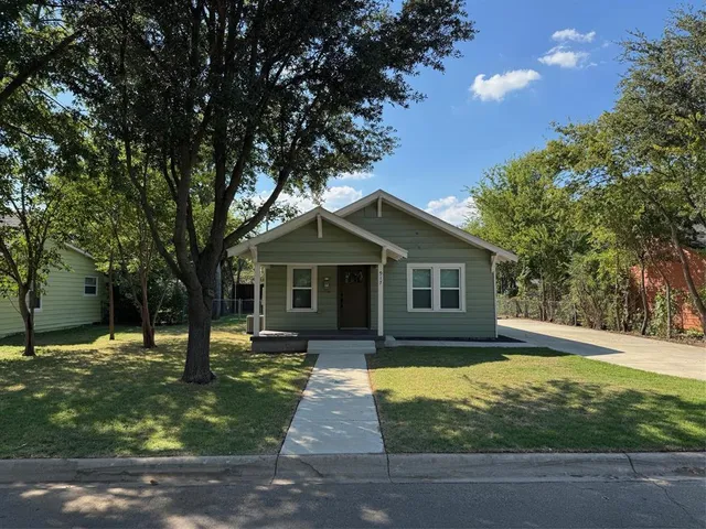 $1,650 | 917 Anna Street, Denton, TX 76201