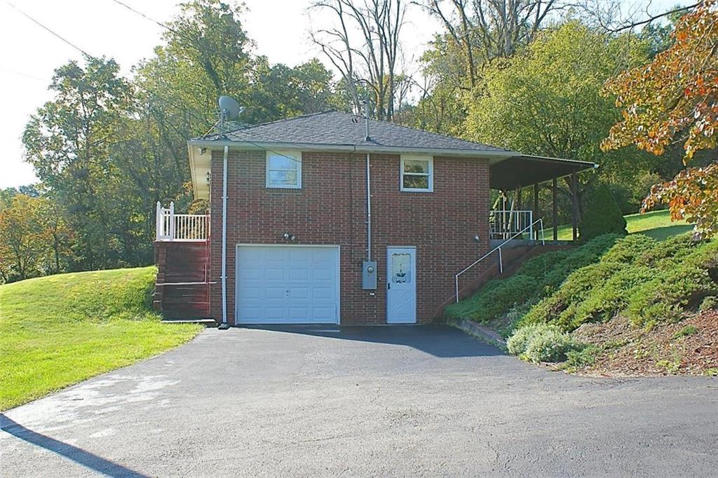 445 Old Rte 51 Smock, PA 15480 - Photo 2 of 23