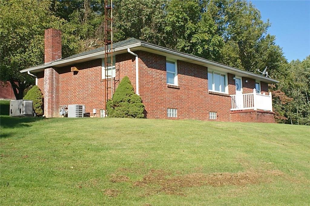 445 Old Rte 51 Smock, PA 15480 - Photo 21 of 23
