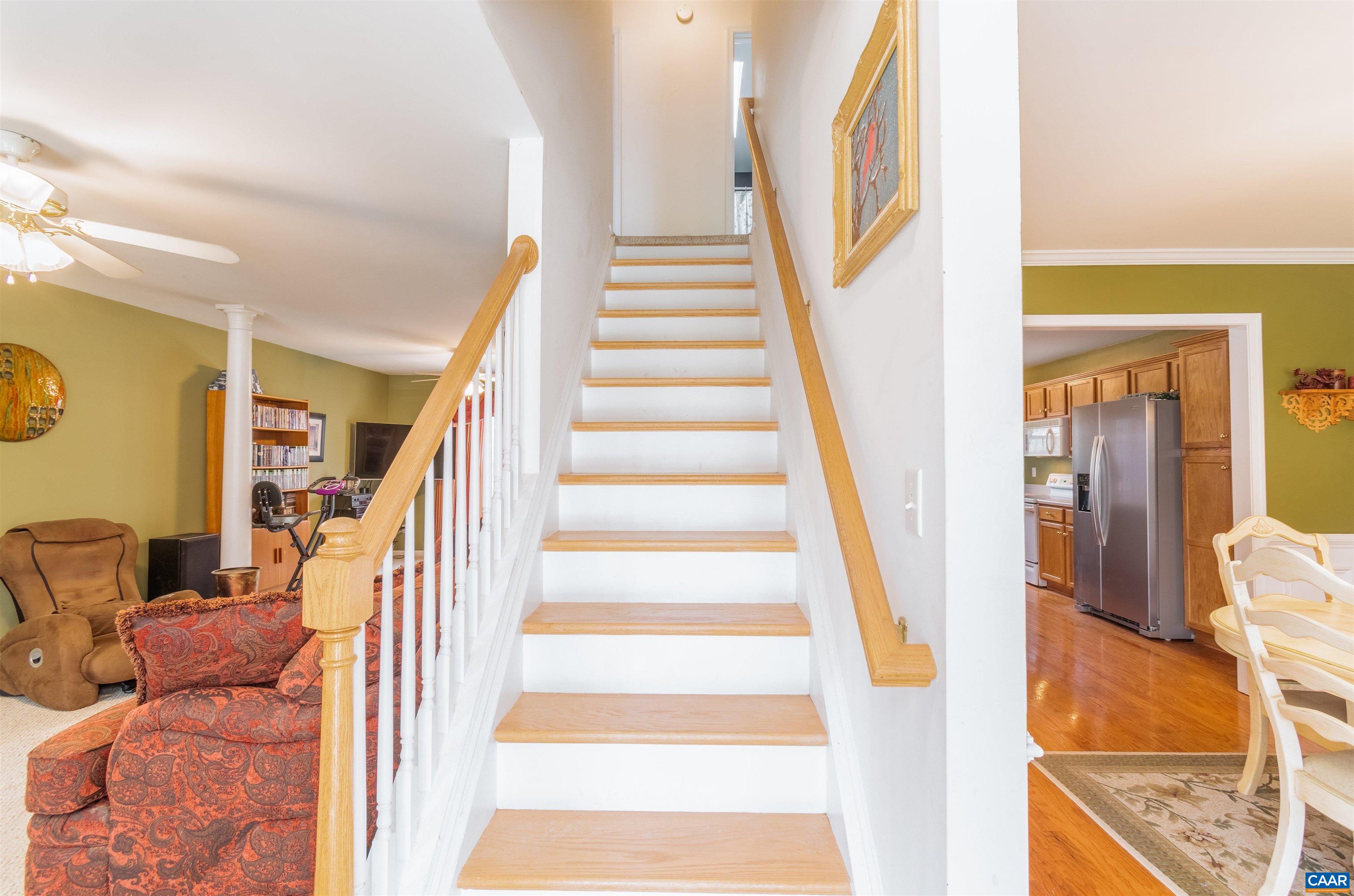 46 Lilac Road Ruckersville, VA 22968 - Photo 8 of 26 a view of entryway and hall with wooden floor