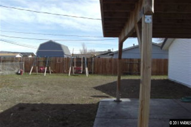 9415 Fremont Way Reno, NV 89506 - Photo 12 of 13 a view of outdoor space