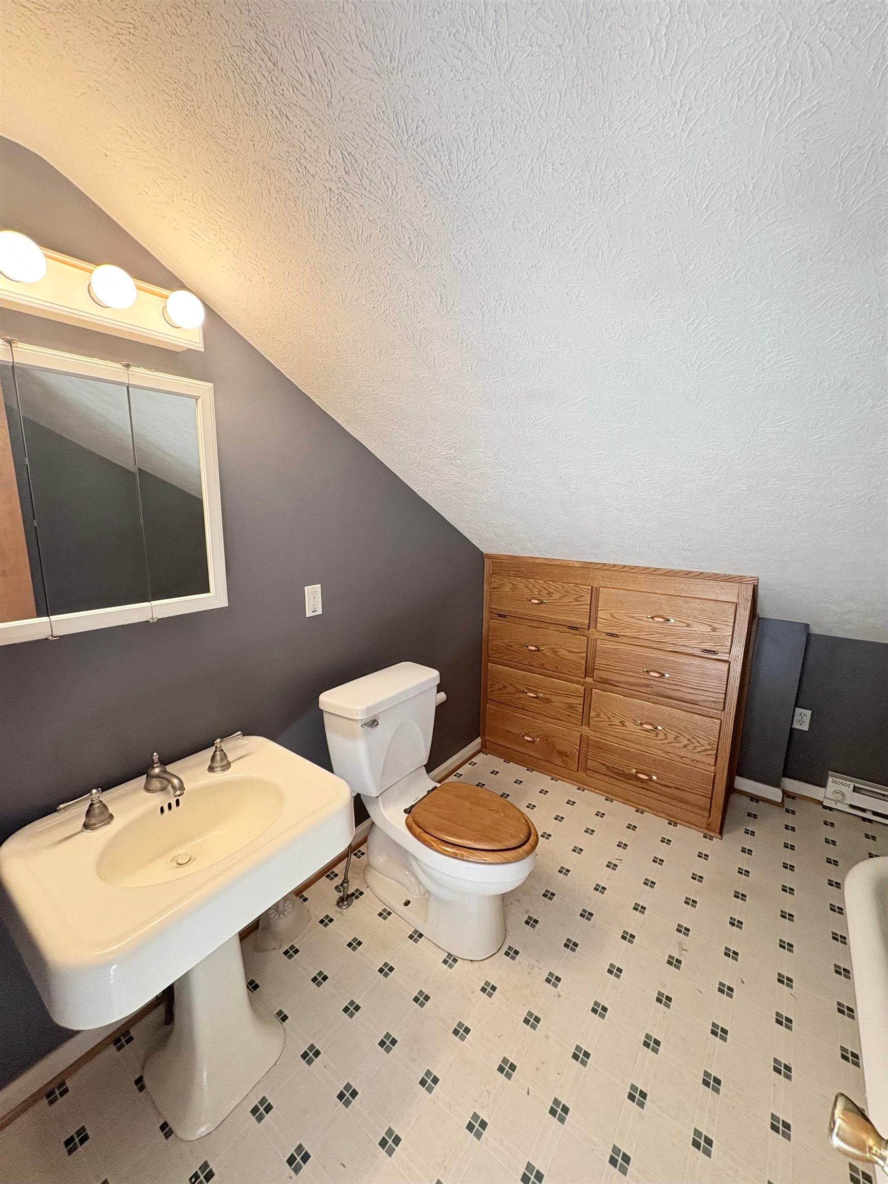 2740 Lantern Road Radford, VA 24141 - Photo 65 of 113 Gallery Image 65