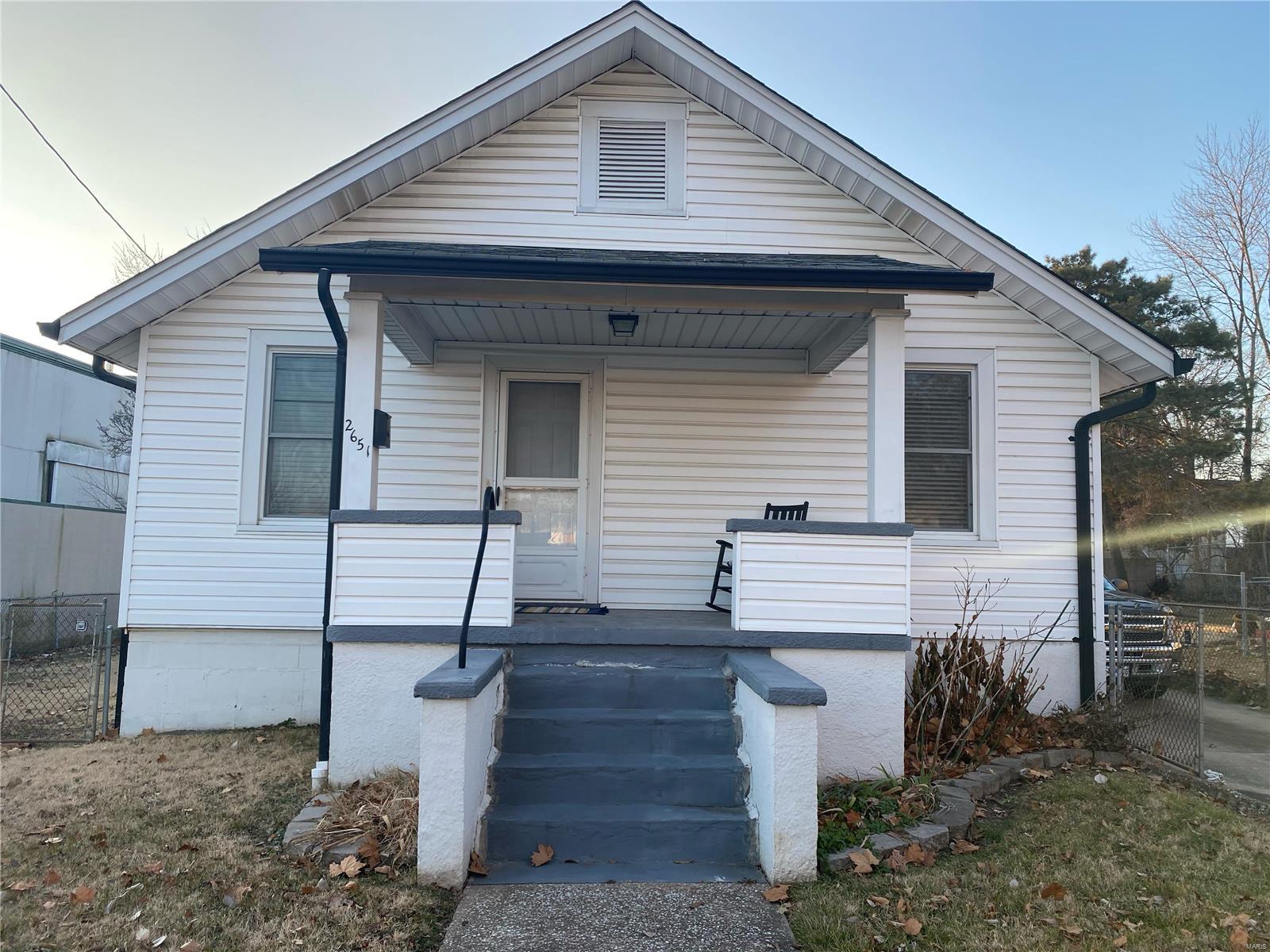 2651 Ruth Avenue St. Louis, MO 63144 - Photo 1 of 19