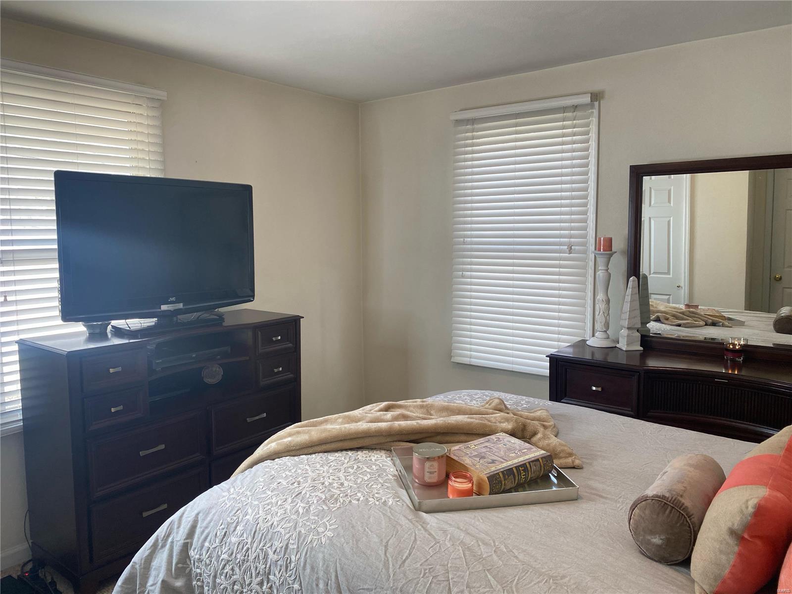 2651 Ruth Avenue St. Louis, MO 63144 - Photo 10 of 19