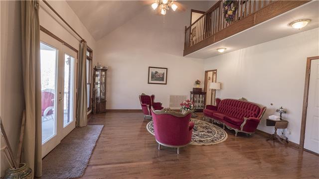 820 Town Branch Road Charlotte, TN 37036 - Photo 8 of 20 Gallery Image 8