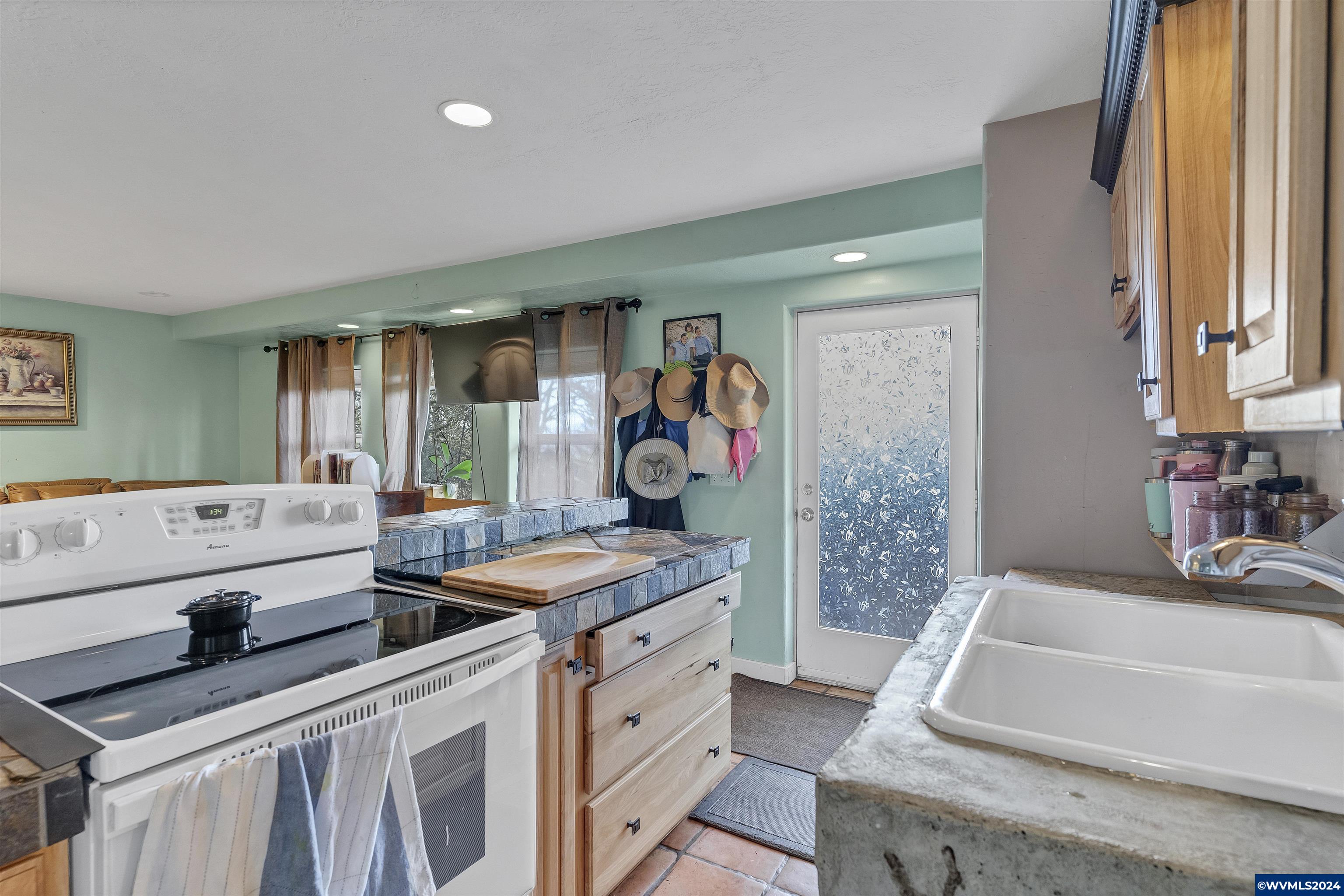 5310 Vitae Springs Road South Salem, OR 97306 - Photo 40 of 42
