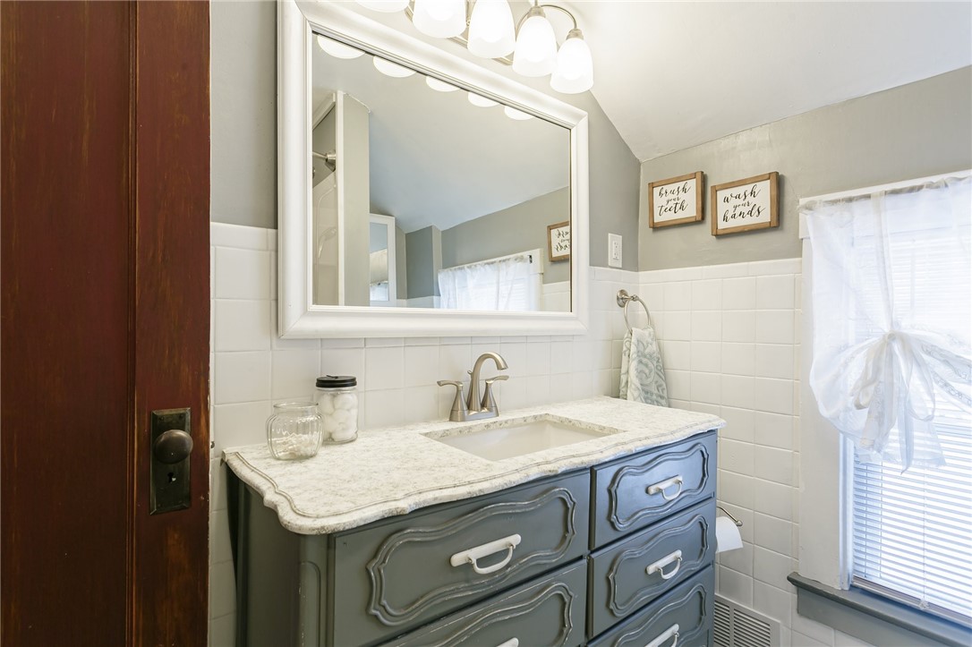 495 Coldwater Road Gates, NY 14624 - Photo 24 of 48