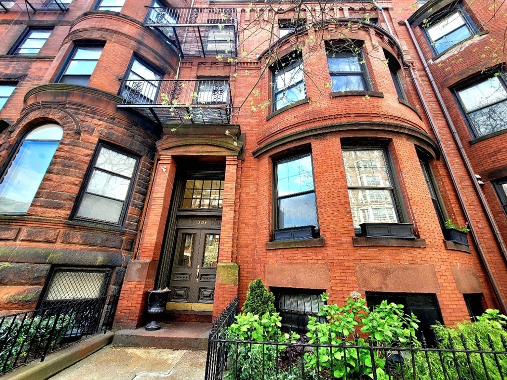 501 Beacon Street, Unit 7 Boston, MA 02215 - Photo 10 of 10