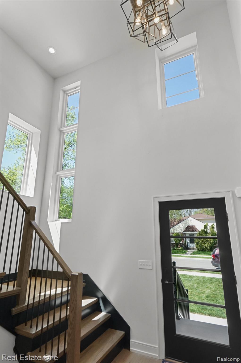 126 North Helen Avenue Rochester, MI 48307 - Photo 24 of 63 Gallery Image 24